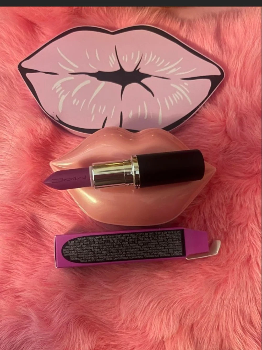 MAC Cosmetics rich purple